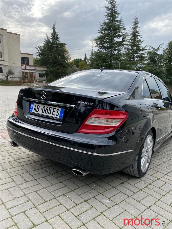 2009' Mercedes-Benz C 300 photo #4