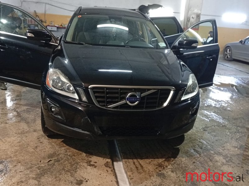 2009' Volvo XC60 photo #1