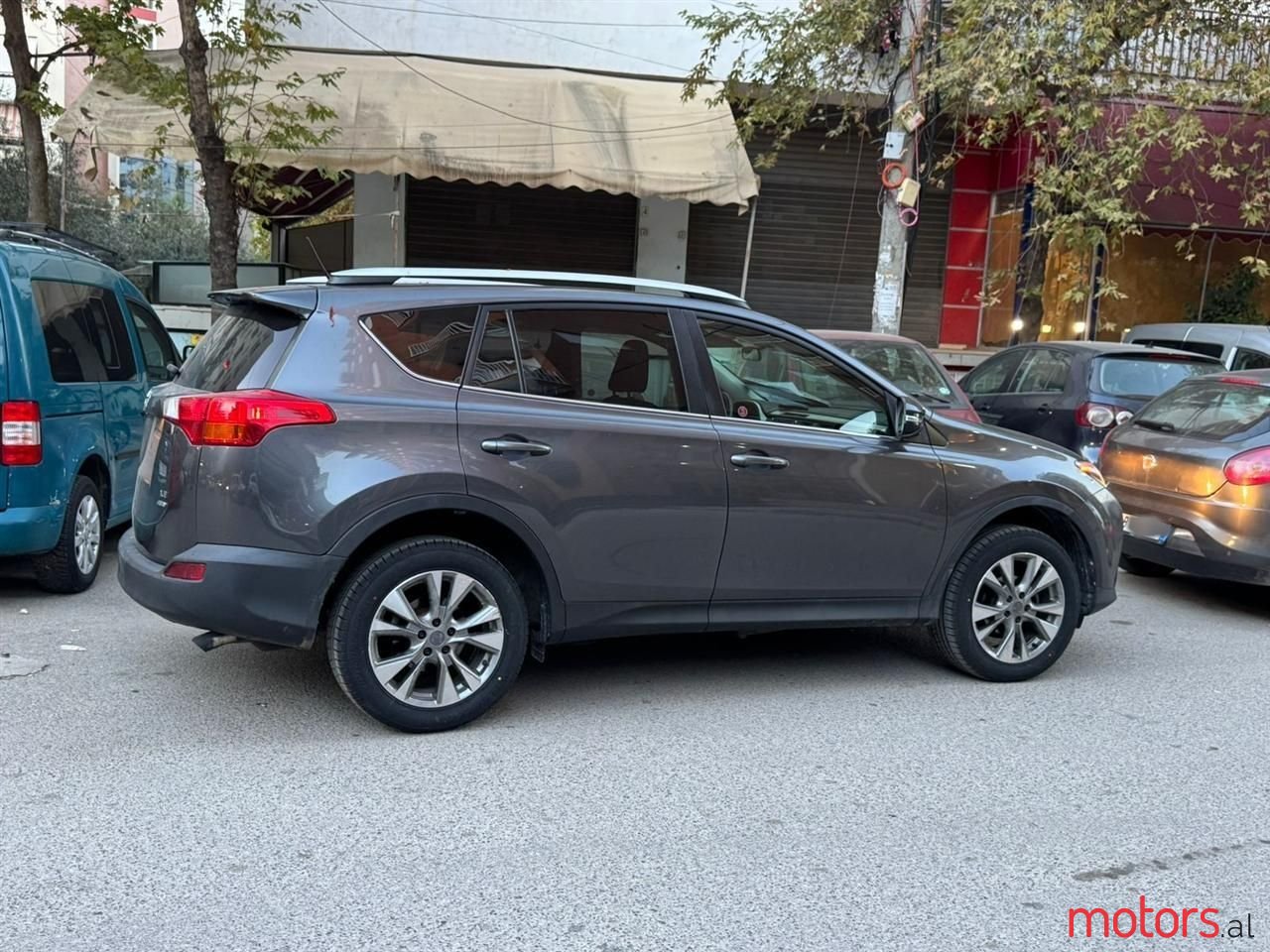 2014' Toyota RAV4 photo #2