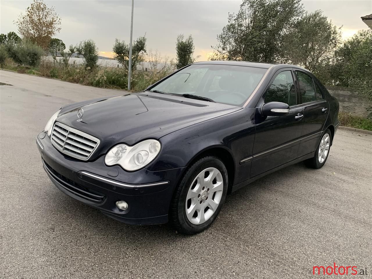 2006' Mercedes-Benz C 220 photo #3