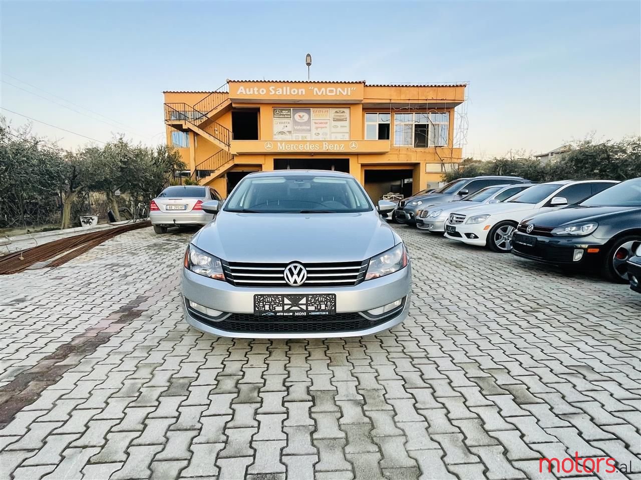 2012' Volkswagen Passat photo #3