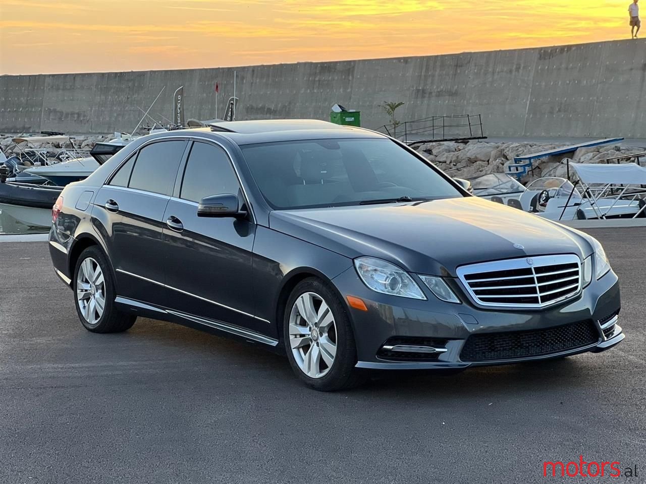 2013' Mercedes-Benz E 350 photo #2