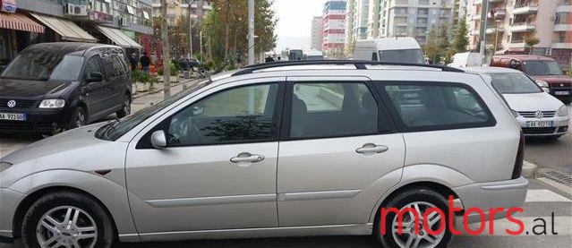 2002' Ford Focus photo #1