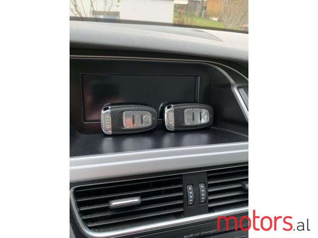 2010' Audi A4 Avant photo #6