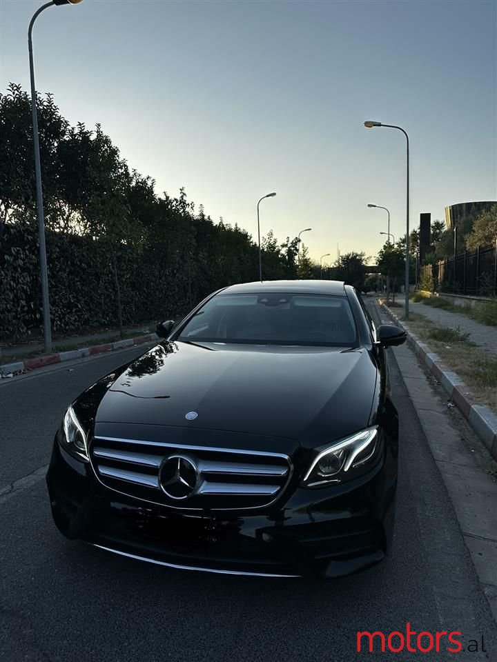 2017' Mercedes-Benz E 350 photo #4