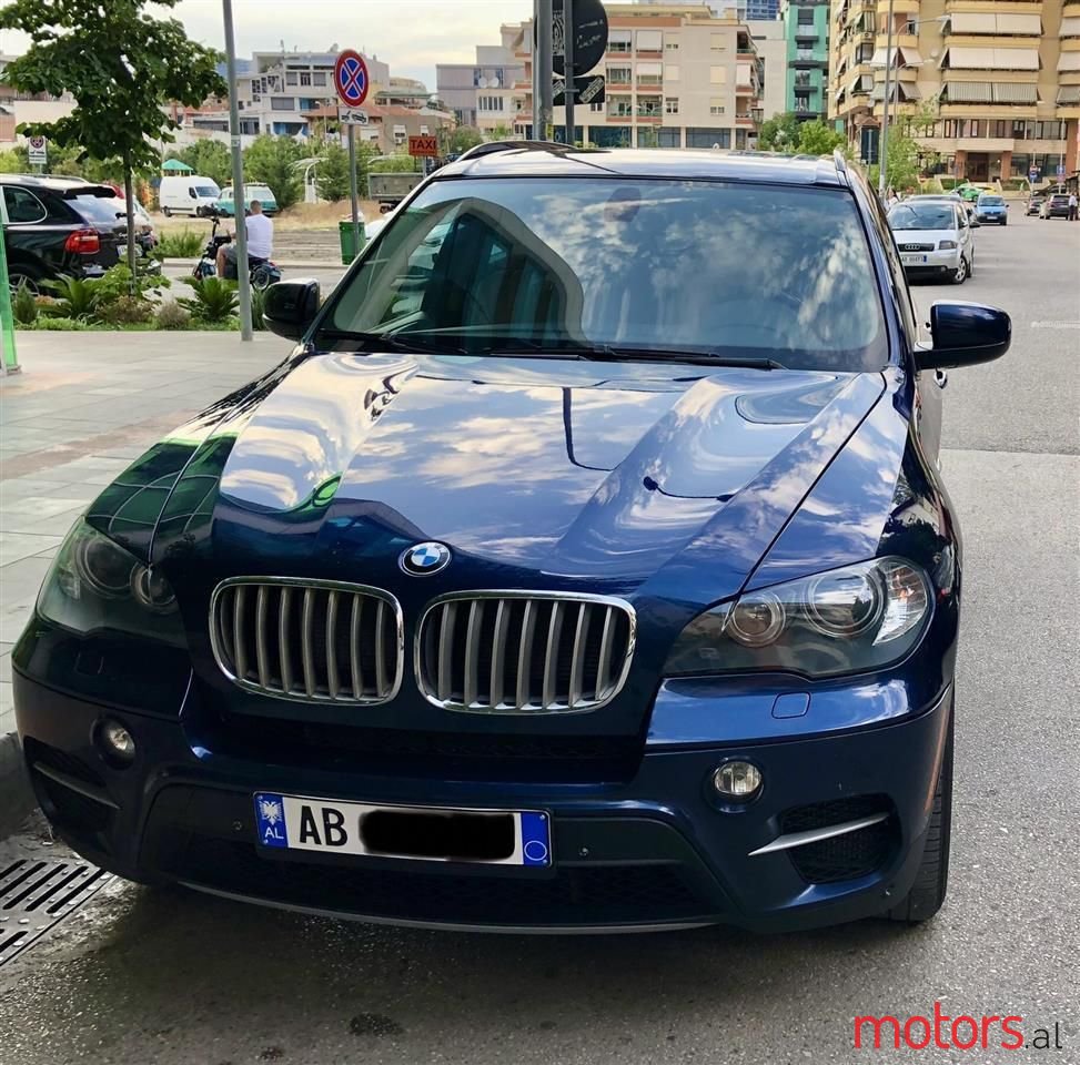 2011' BMW X5 photo #6