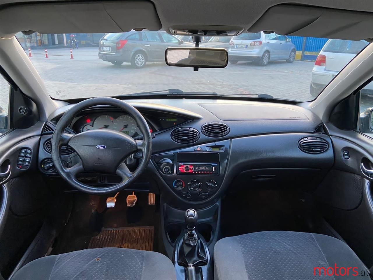 2002' Ford Focus photo #6