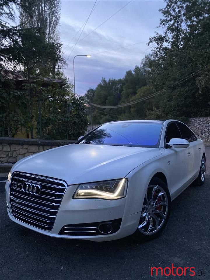 2012' Audi A8 photo #1