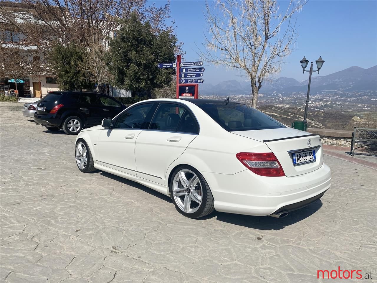 2009' Mercedes-Benz 200 photo #6