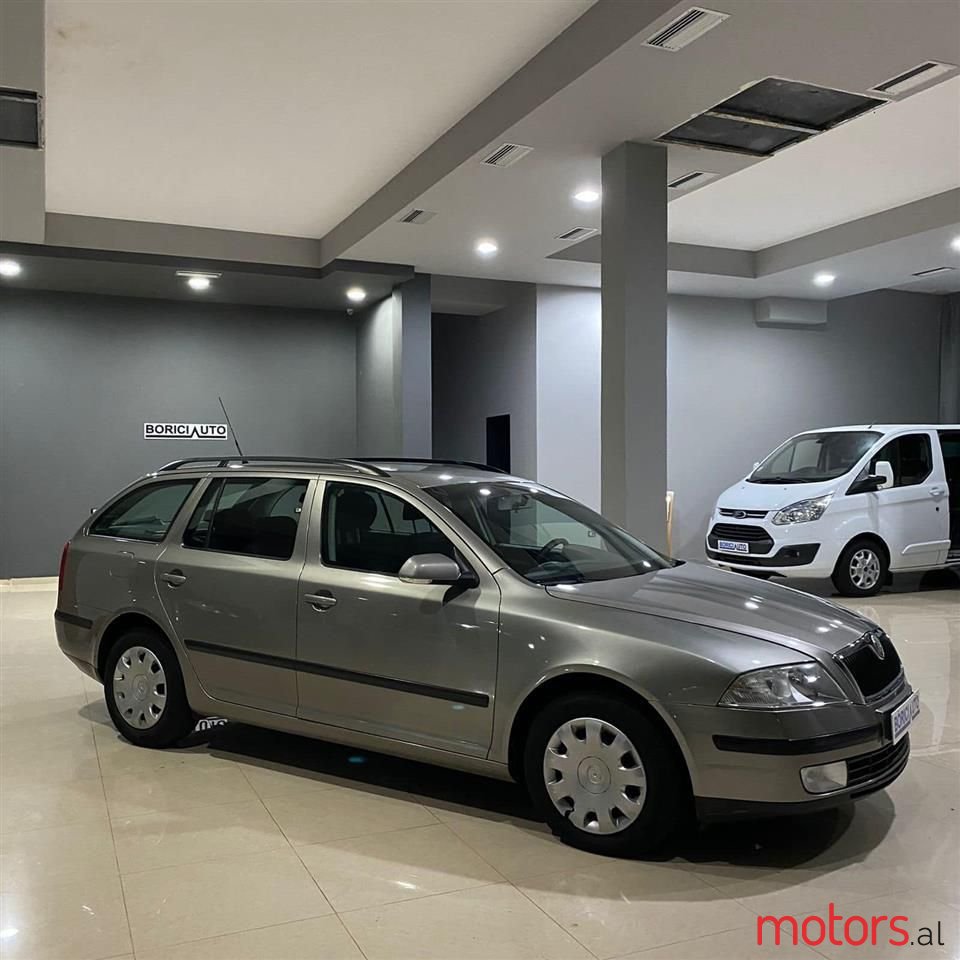 2009' Skoda Octavia photo #6