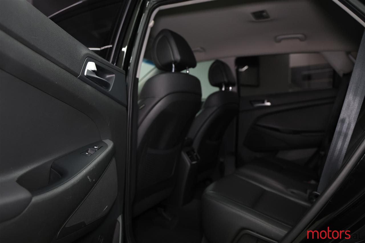 2016' Hyundai Tucson photo #3