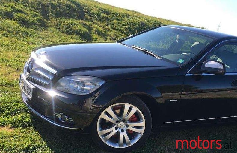 2009' Mercedes-Benz C 220 photo #1