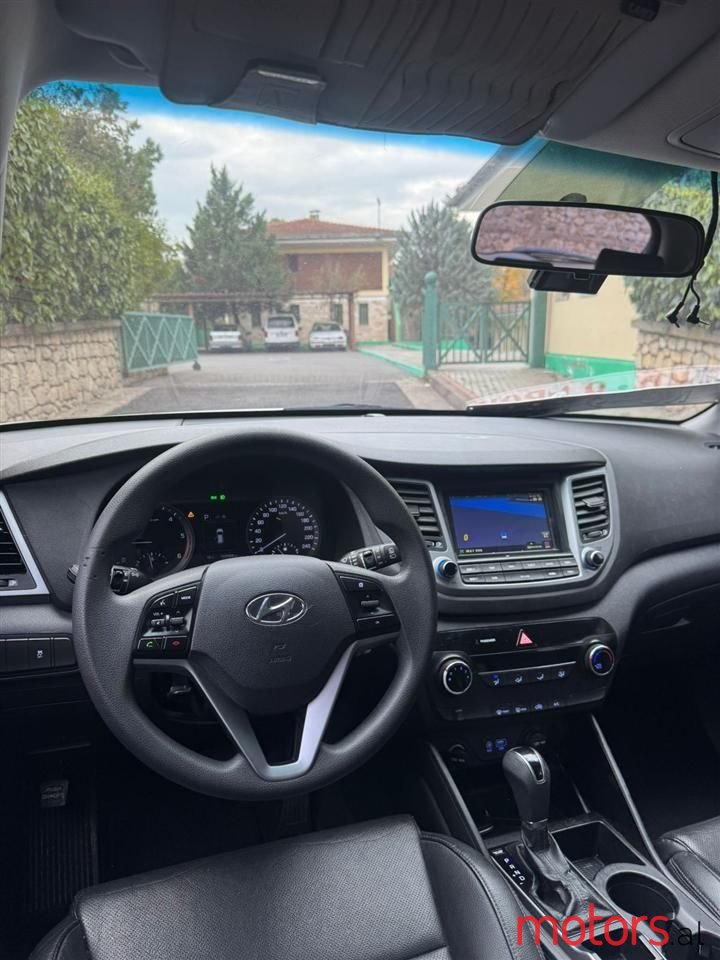 2015' Hyundai Tucson photo #5