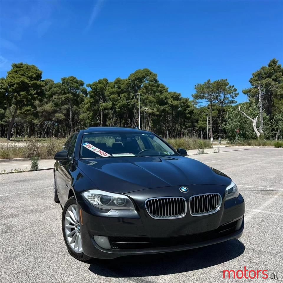 2013' BMW 535 photo #2
