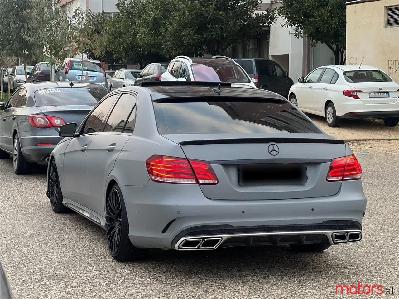 2010' Mercedes-Benz E 500 photo #4