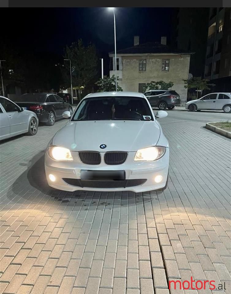 2006' BMW 120 photo #1