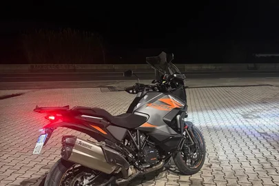 2023' KTM SUPER ADVENTURE S 2023