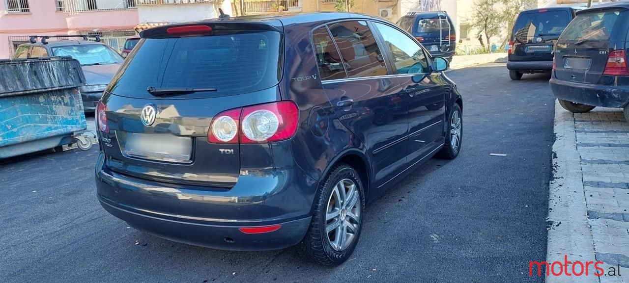 2007' Volkswagen Golf Plus photo #2