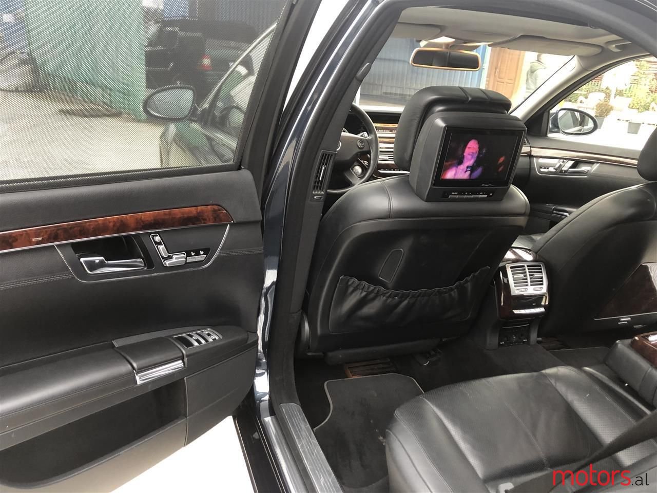 2007' Mercedes-Benz S 500 photo #4