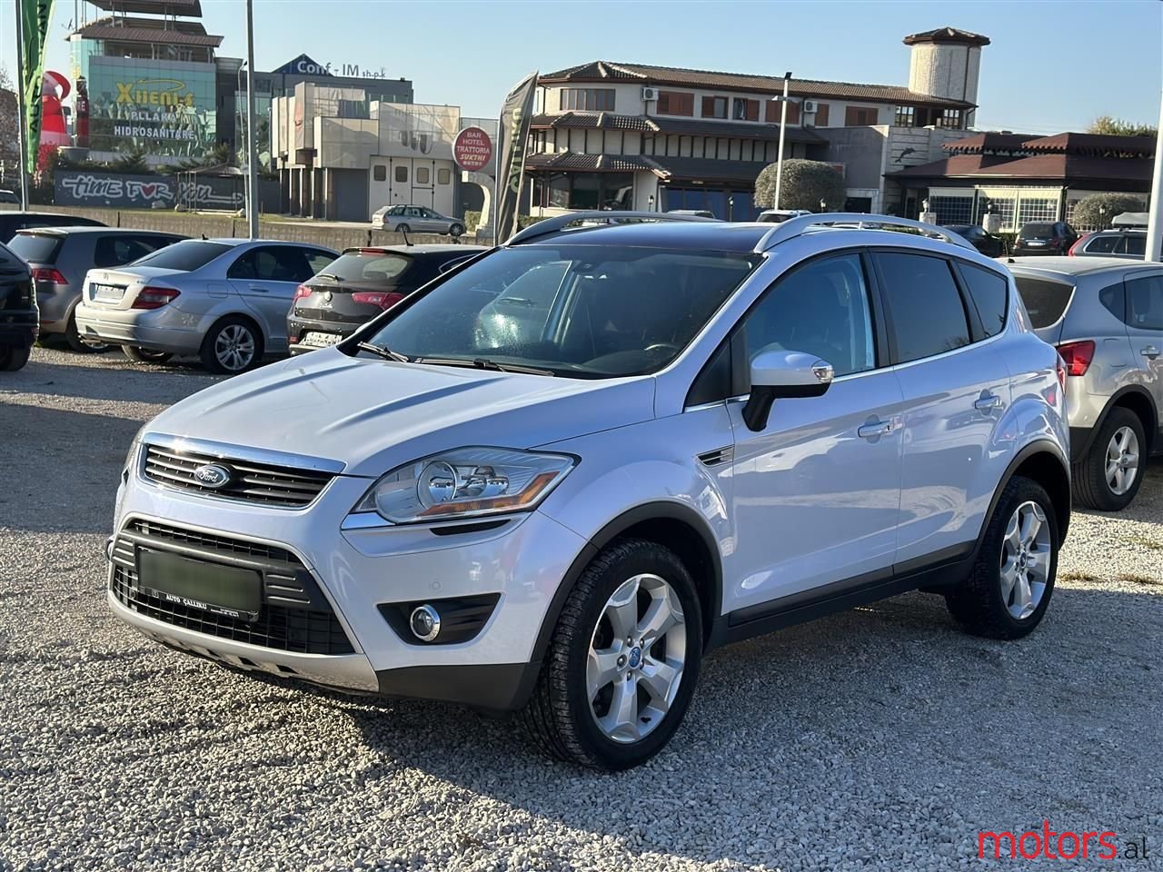 2010' Ford Kuga photo #2