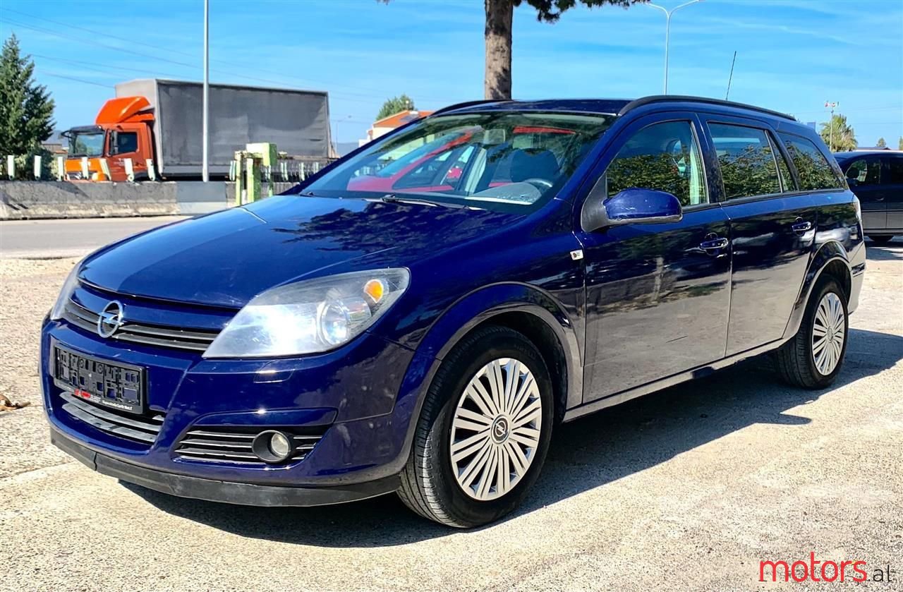 2007' Opel Astra photo #1