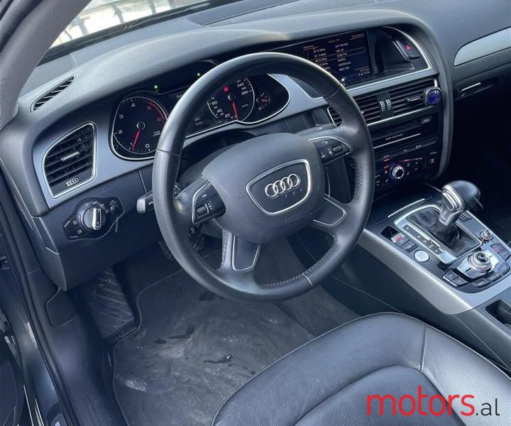 2013' Audi A4 photo #5