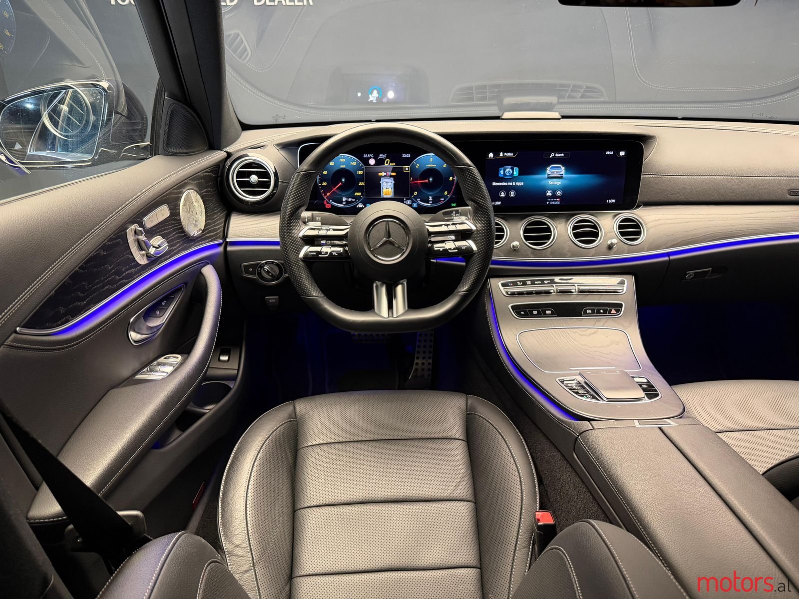 2022' Mercedes-Benz E 220 photo #3