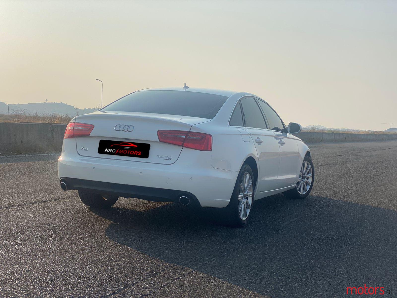 2013' Audi A6 photo #3