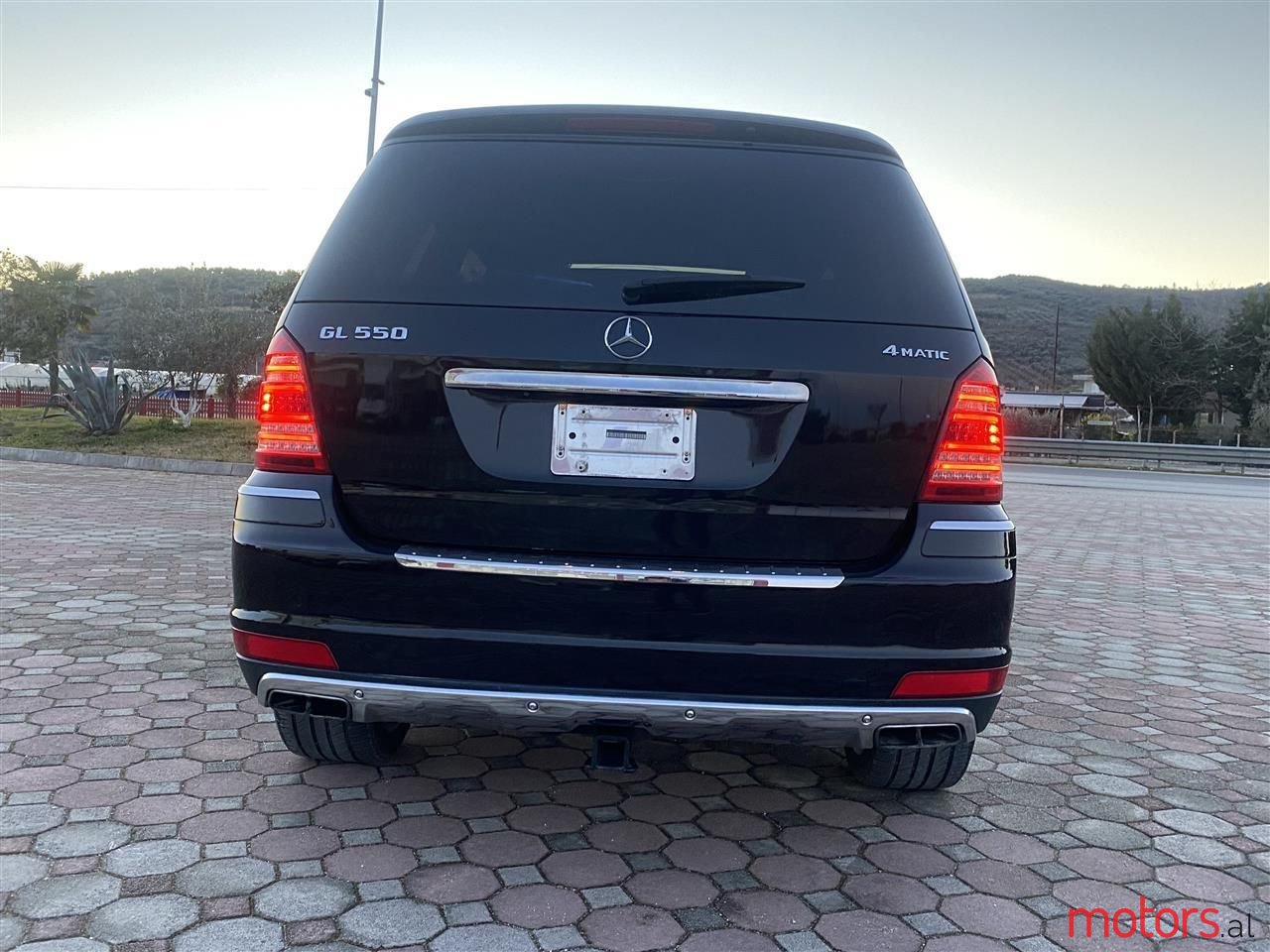 2010' Mercedes-Benz GL 55 AMG photo #5