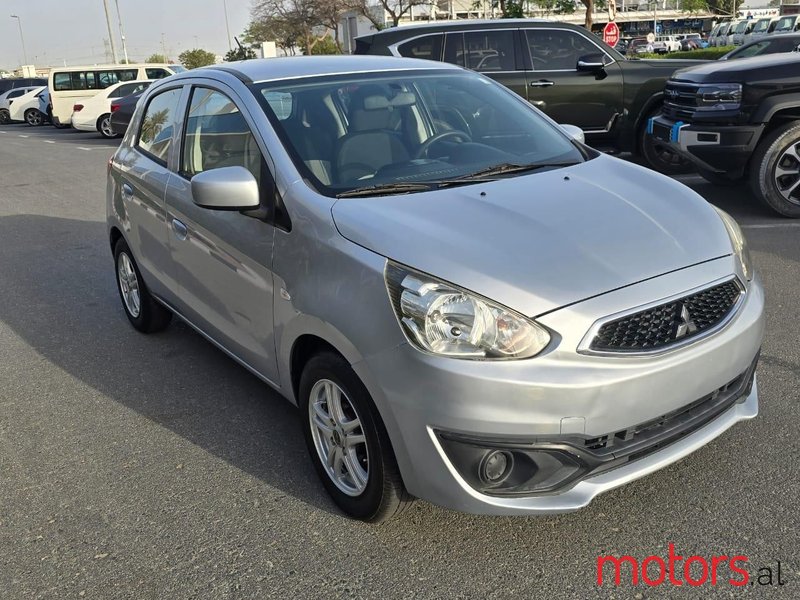 2017' Mitsubishi Mirage photo #1