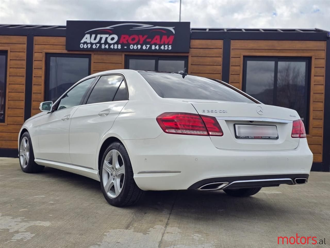 2014' Mercedes-Benz E 250 photo #4