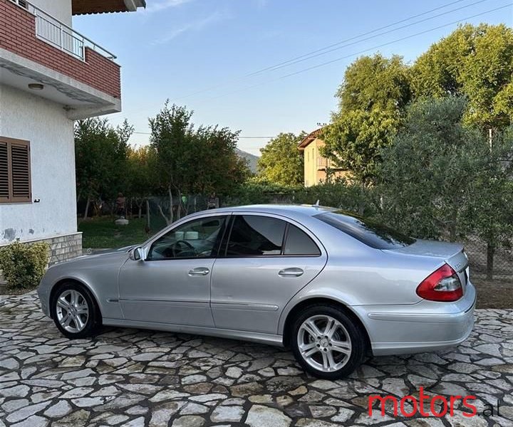 2007' Mercedes-Benz E 280 photo #4