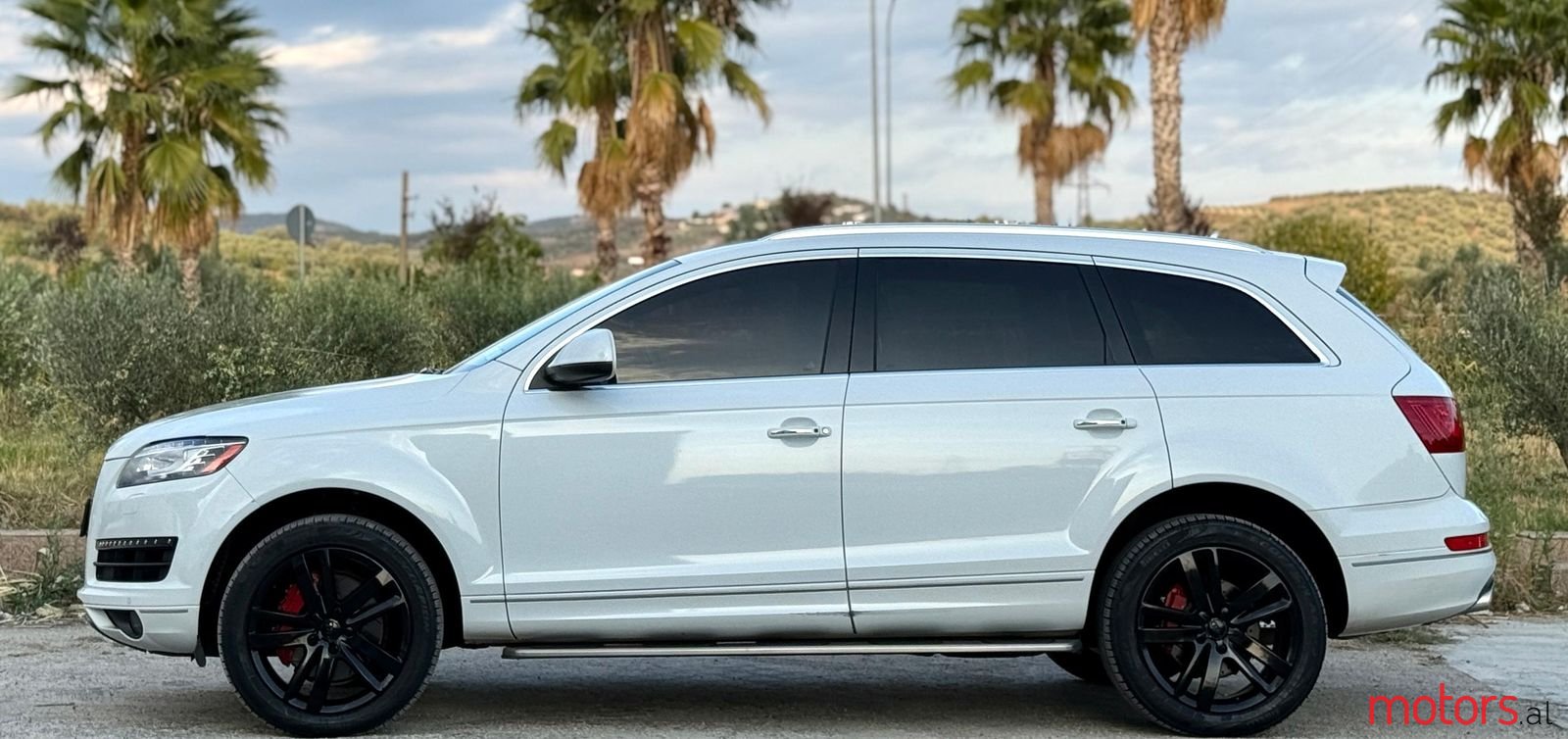 2014' Audi Q7 photo #5
