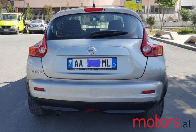 2010' Nissan Juke photo #1