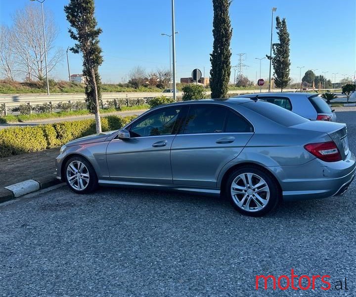 2013' Mercedes-Benz C 220 photo #4