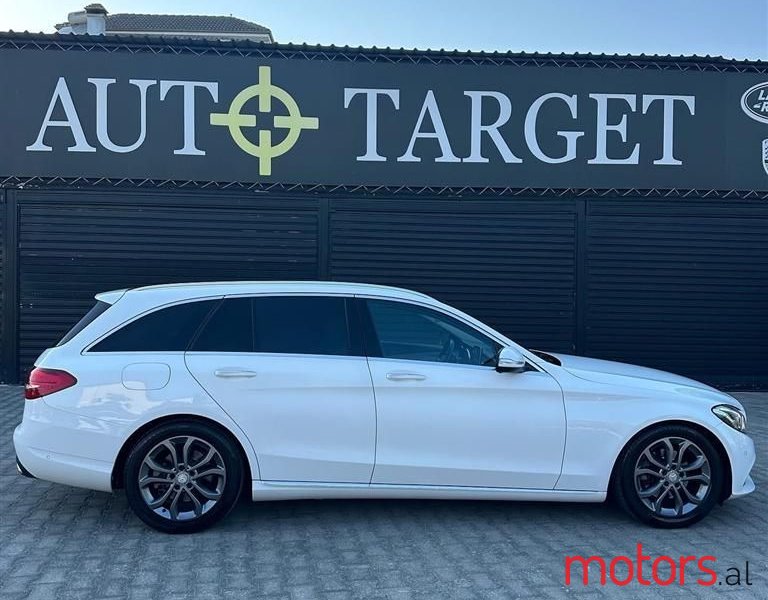 2014' Mercedes-Benz C 220 photo #3