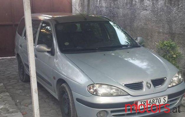 2000' Renault Megane photo #2