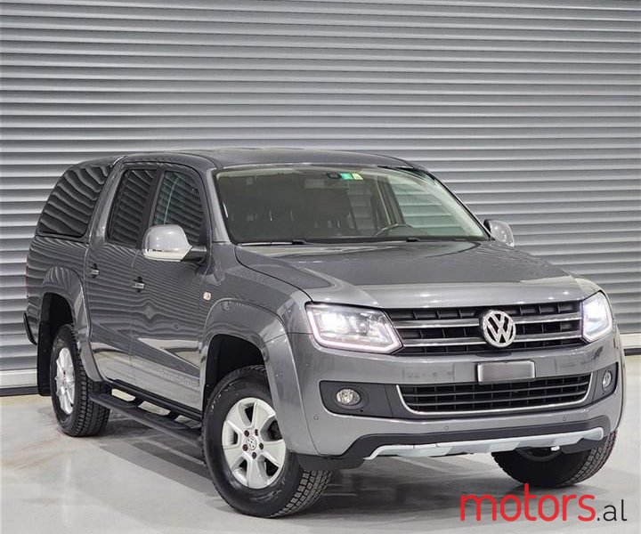 2015' Volkswagen Amarok photo #1