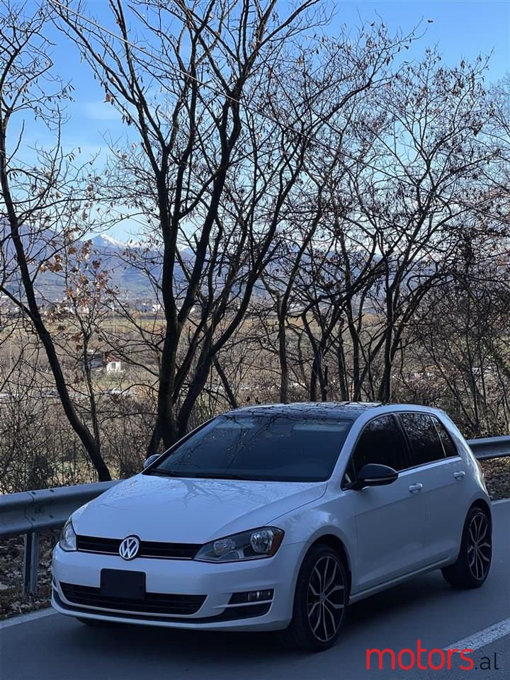 2015' Volkswagen Golf photo #1