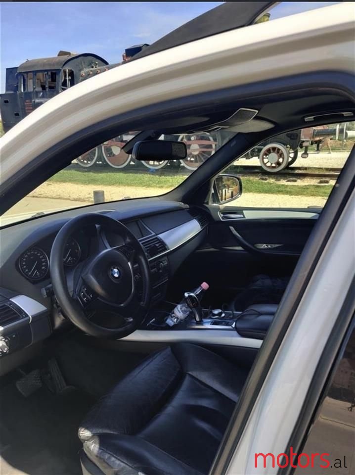 2009' BMW X5 photo #6