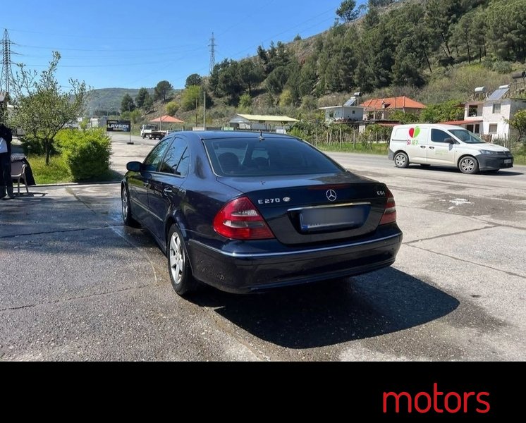 2003' Mercedes-Benz E 270 photo #4