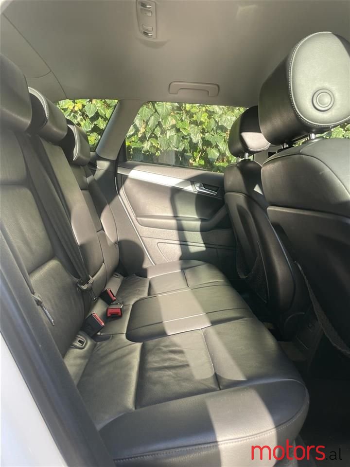 2011' Audi A3 photo #3