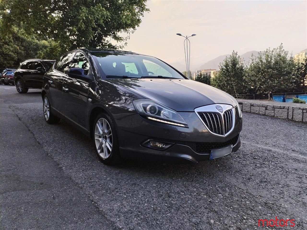 2010' Lancia Delta photo #1