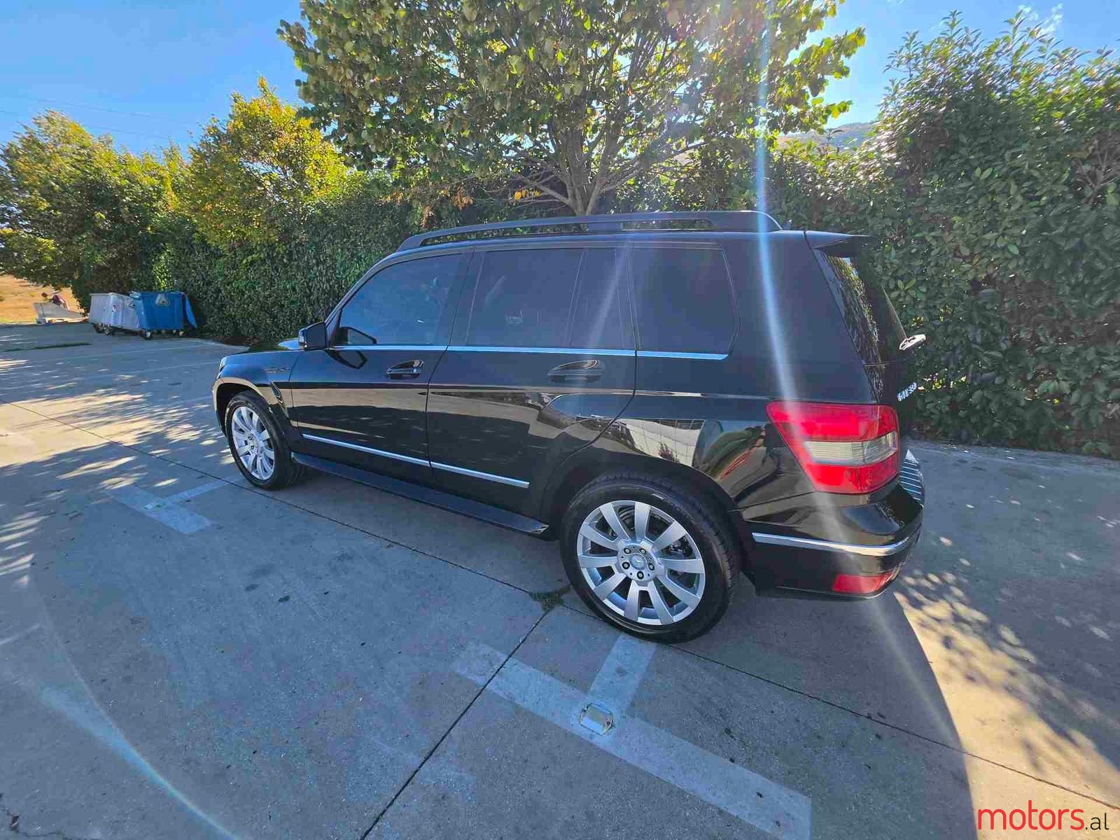 2010' Mercedes-Benz GLK 350 photo #2
