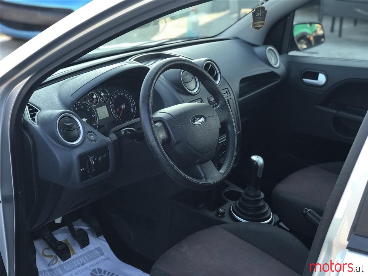 2007' Ford Fiesta photo #4