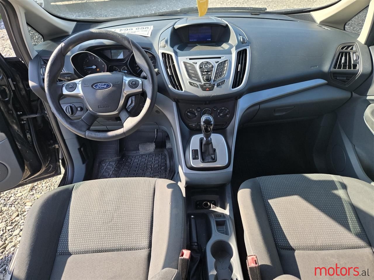 2012' Ford C-MAX photo #4