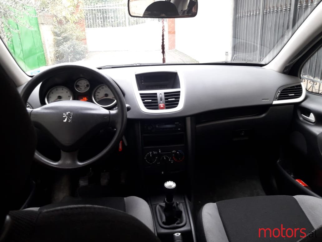 2008' Peugeot 207 Peugeot 207 Benzin 1.4 Manual photo #7