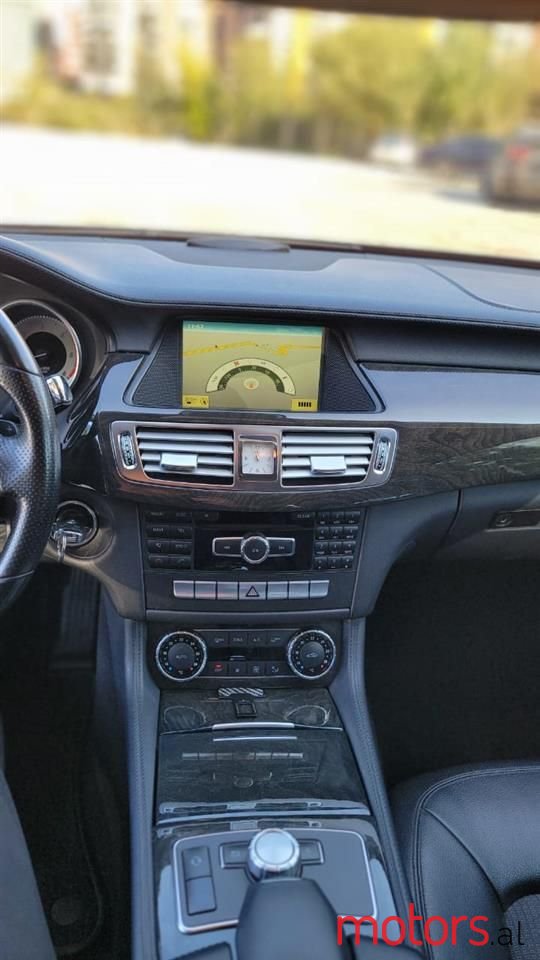 2012' Mercedes-Benz CLS 350 photo #4