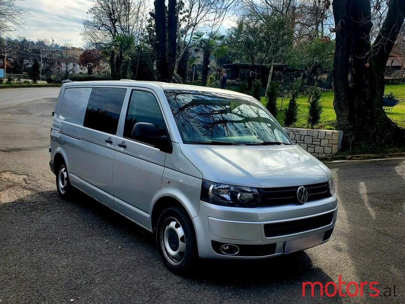 2015' Volkswagen T5 Transporter photo #2