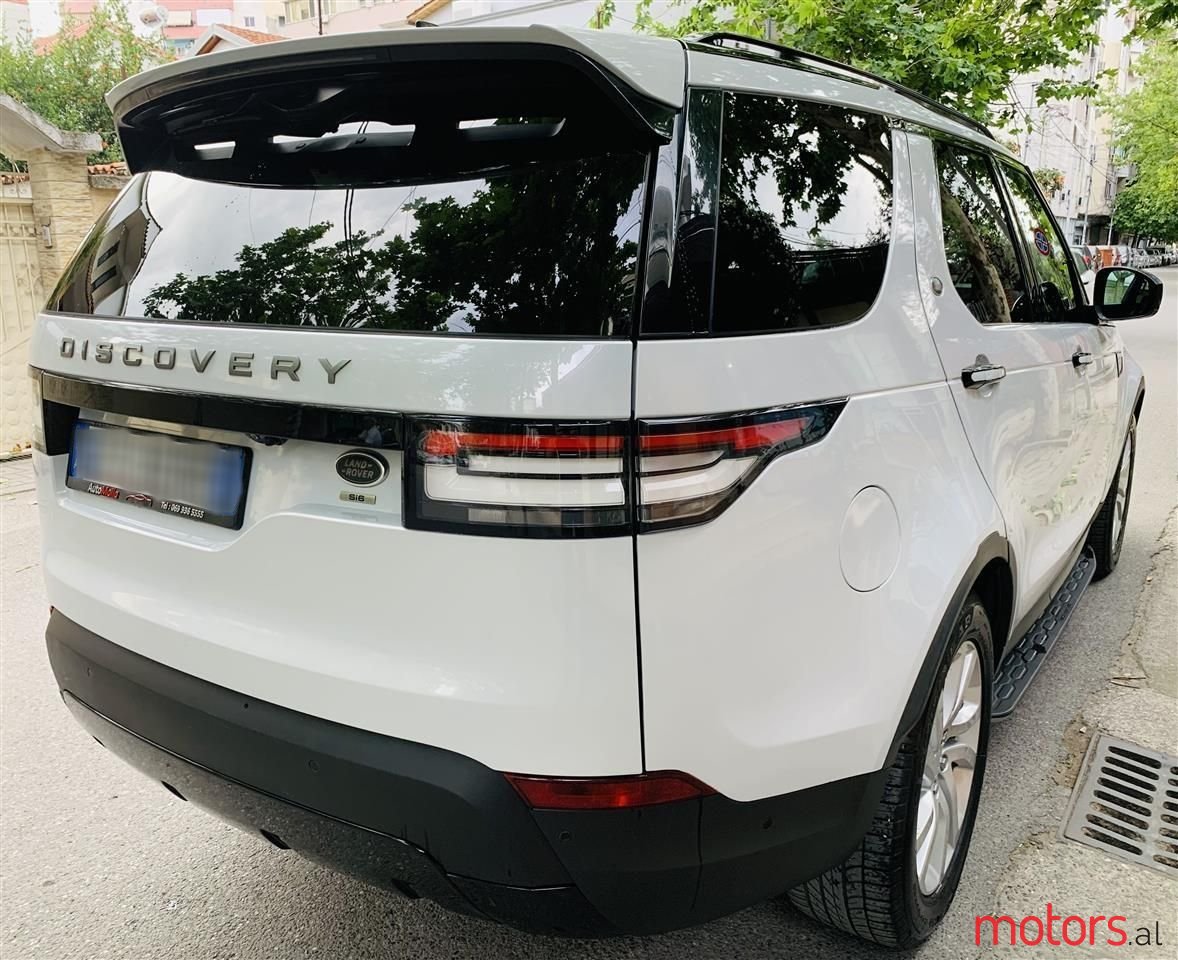 2017' Land Rover Discovery photo #5